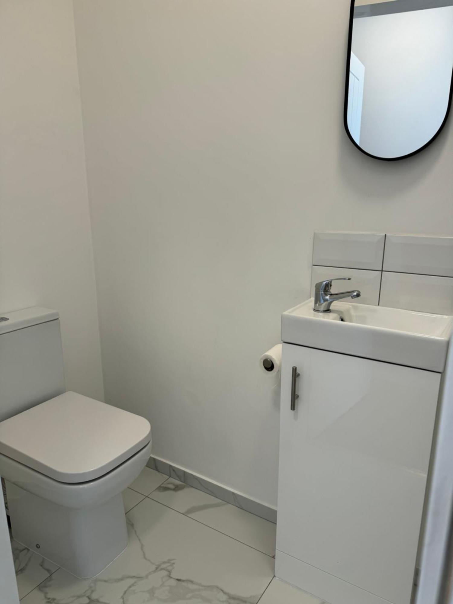 Studio In Bolton Town, Short Stay Studio 2 Экстерьер фото