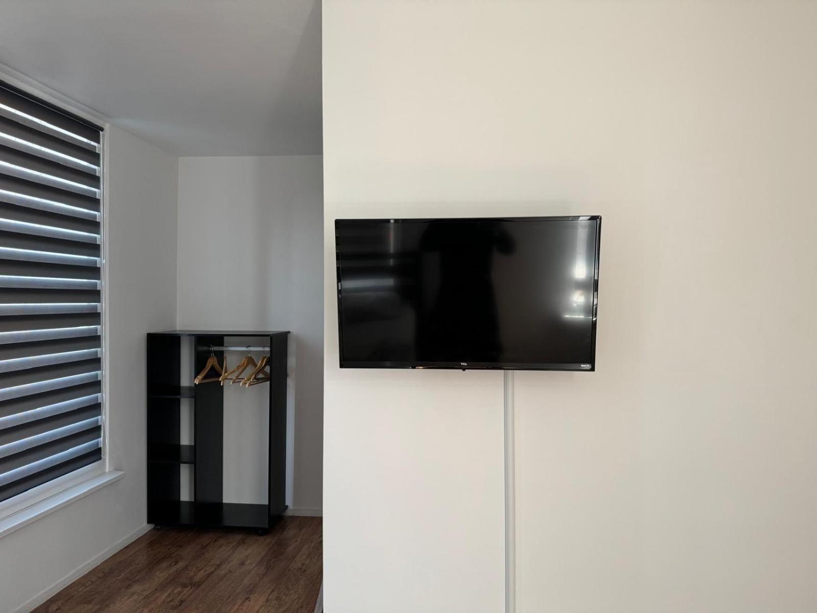 Studio In Bolton Town, Short Stay Studio 2 Экстерьер фото